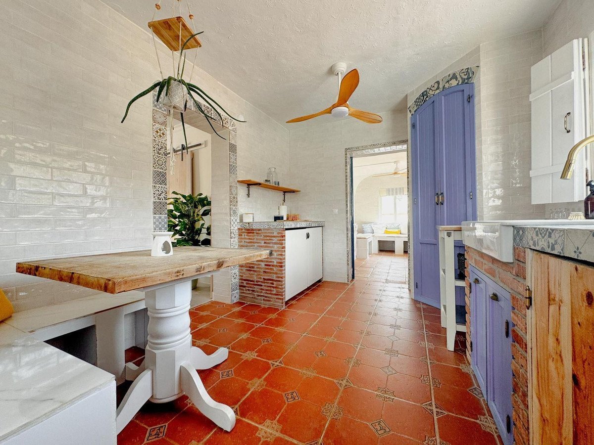 4 Bed Detached Villa in Nerja