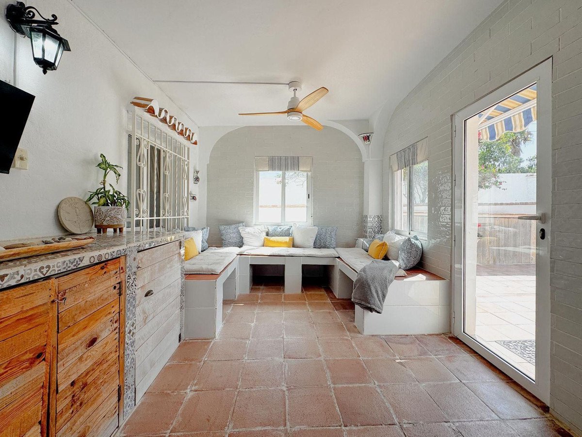 4 Bed Detached Villa in Nerja
