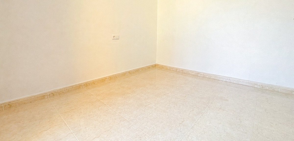 3 Bed Townhouse in Dona Pepa
