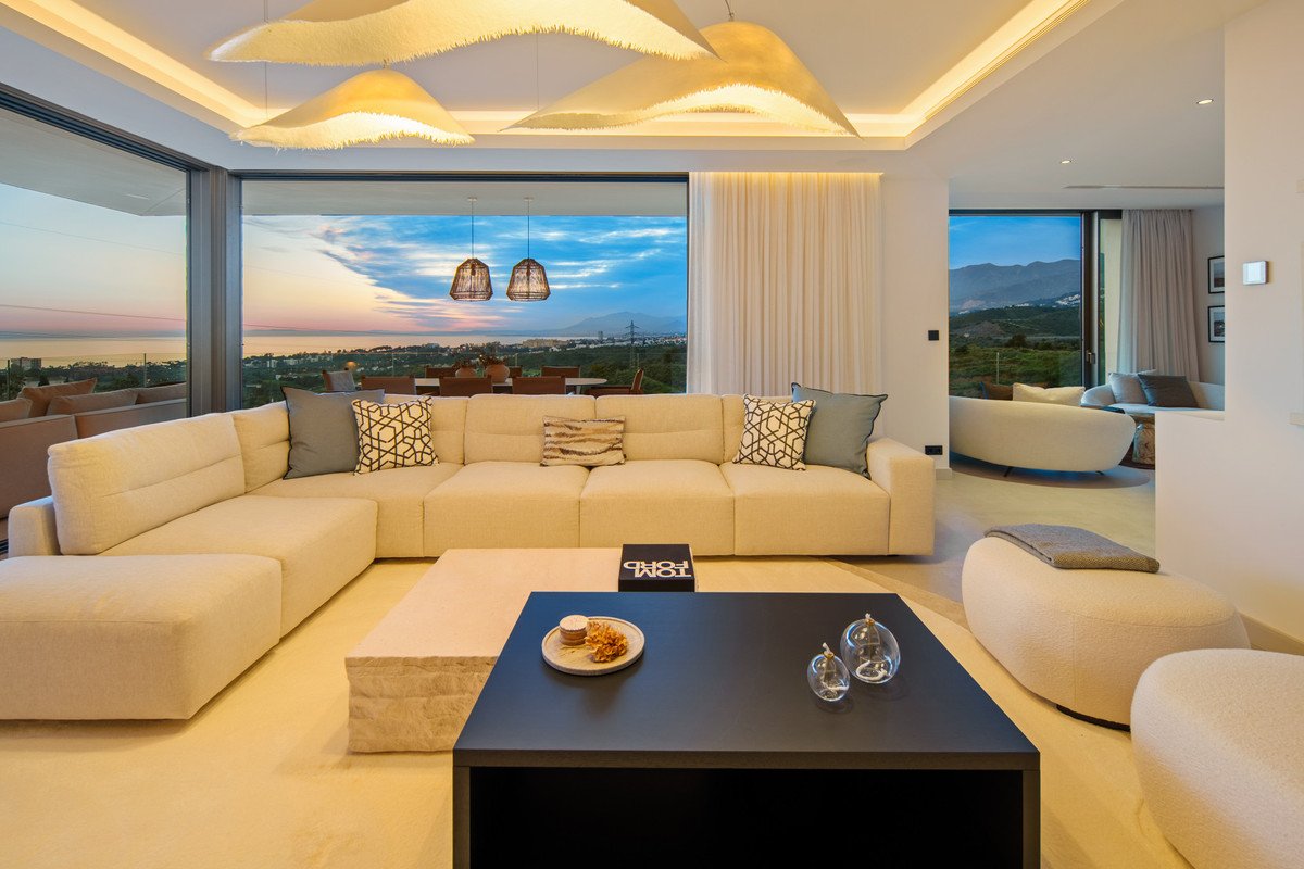 4 Bed Detached Villa in El Rosario