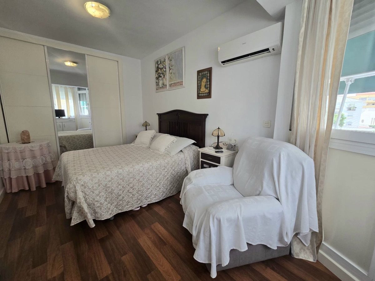 1 Bed Middle Floor Apartment in Torremolinos Centro