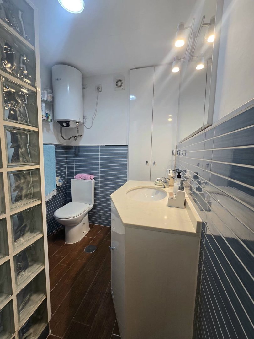 1 Bed Middle Floor Apartment in Torremolinos Centro