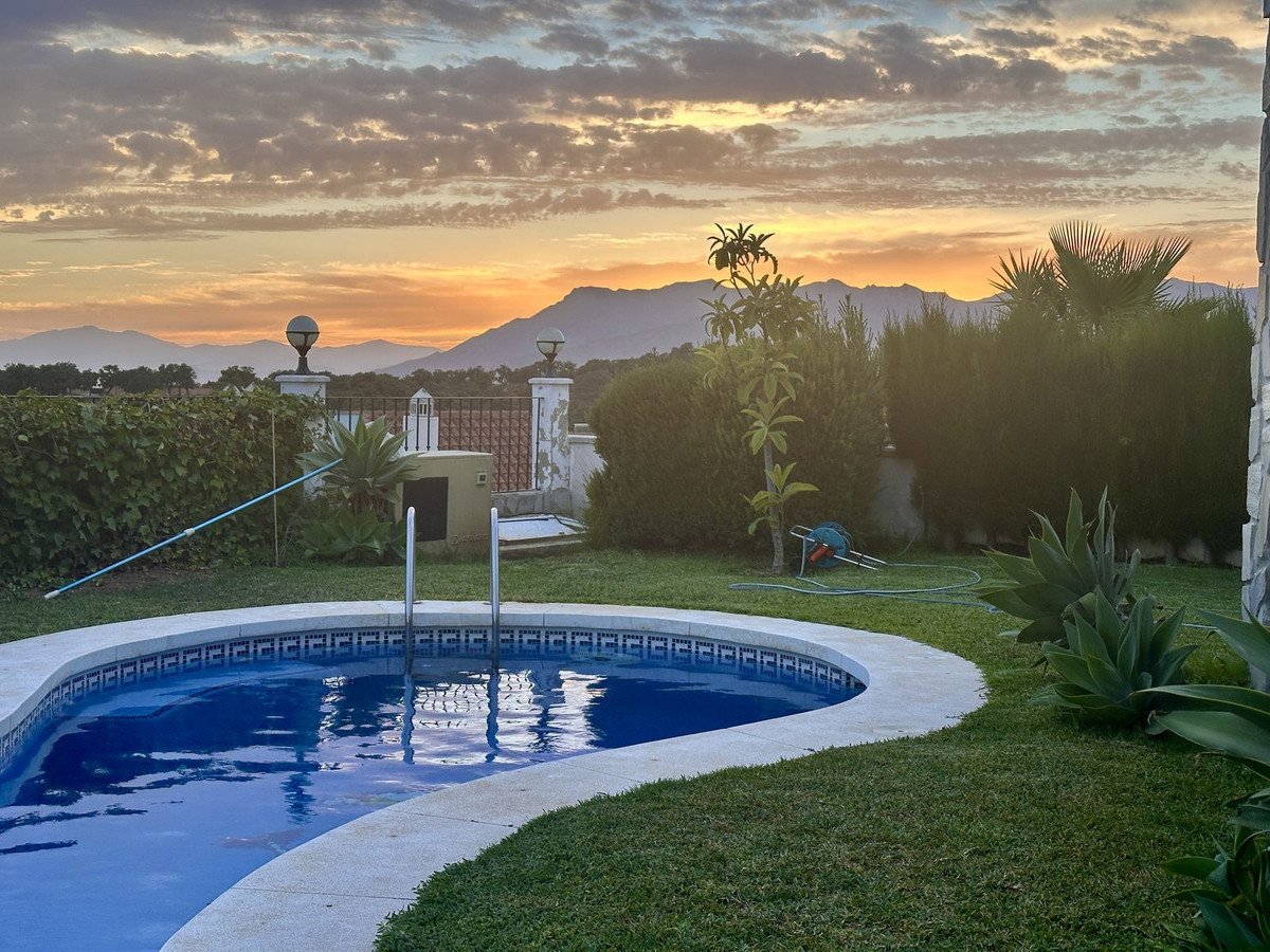 5 Bed Townhouse in La Mairena