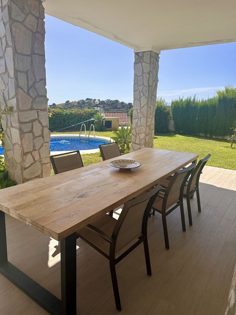 5 Bed Townhouse in La Mairena