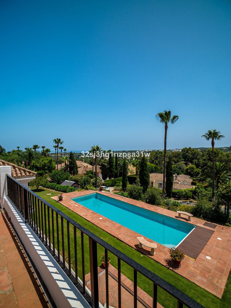 5 Bed Detached Villa in Sotogrande