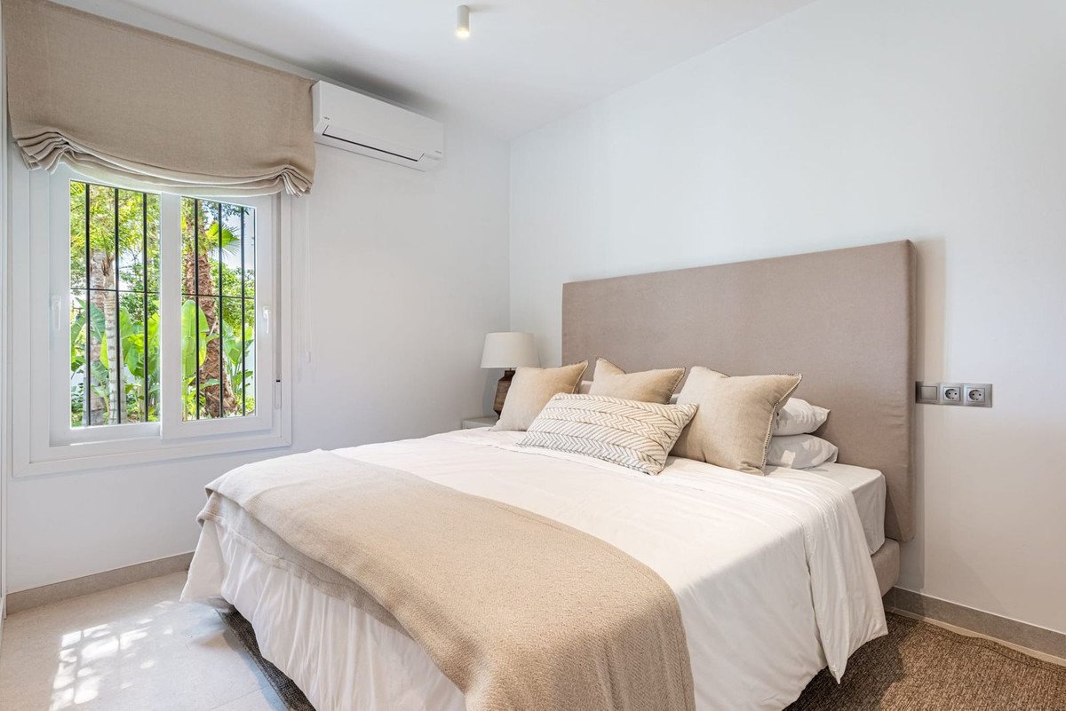 3 Bed Detached Villa in Los Boliches