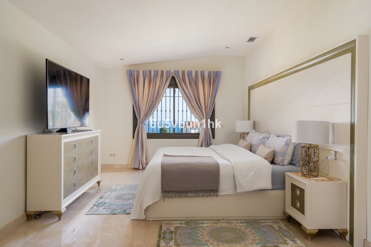 4 Bed Detached Villa in Torreblanca