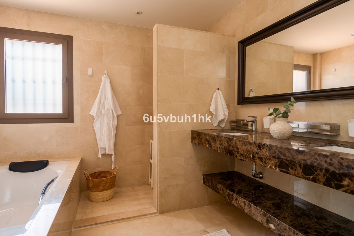 4 Bed Detached Villa in Torreblanca