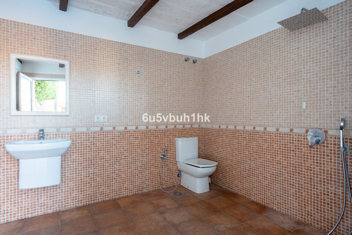 4 Bed Detached Villa in Torreblanca