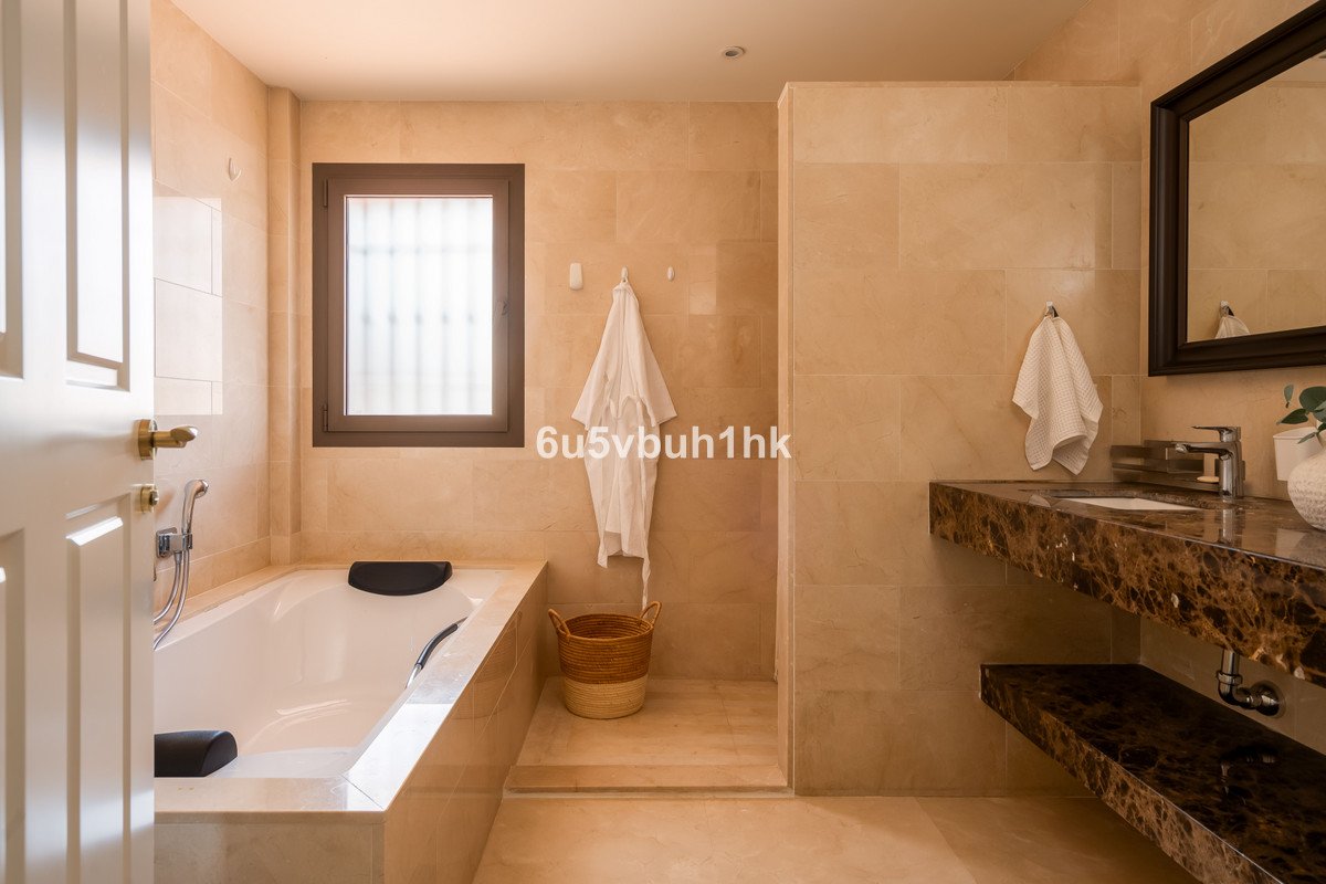 4 Bed Detached Villa in Torreblanca