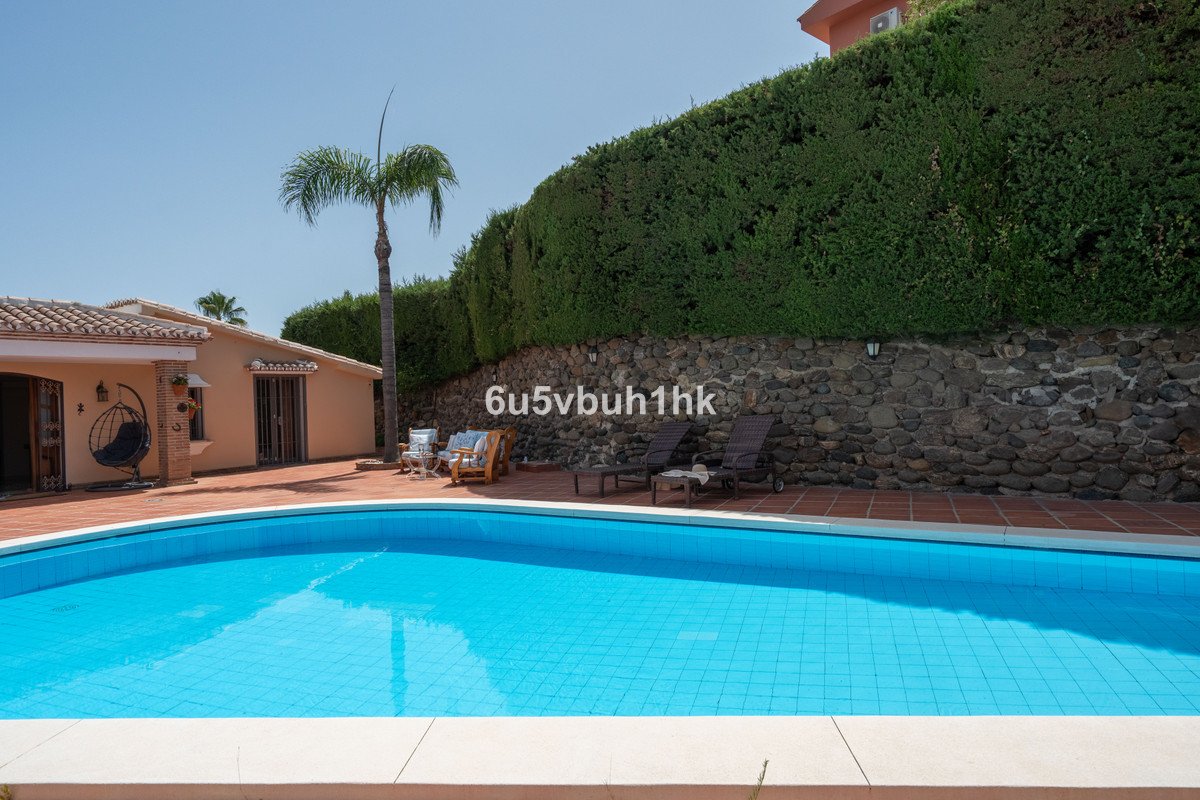 4 Bed Detached Villa in Torreblanca