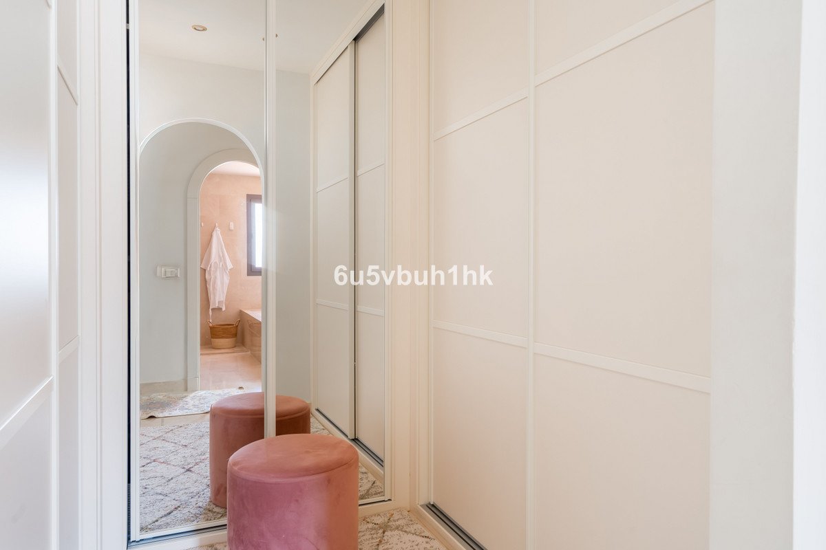 4 Bed Detached Villa in Torreblanca