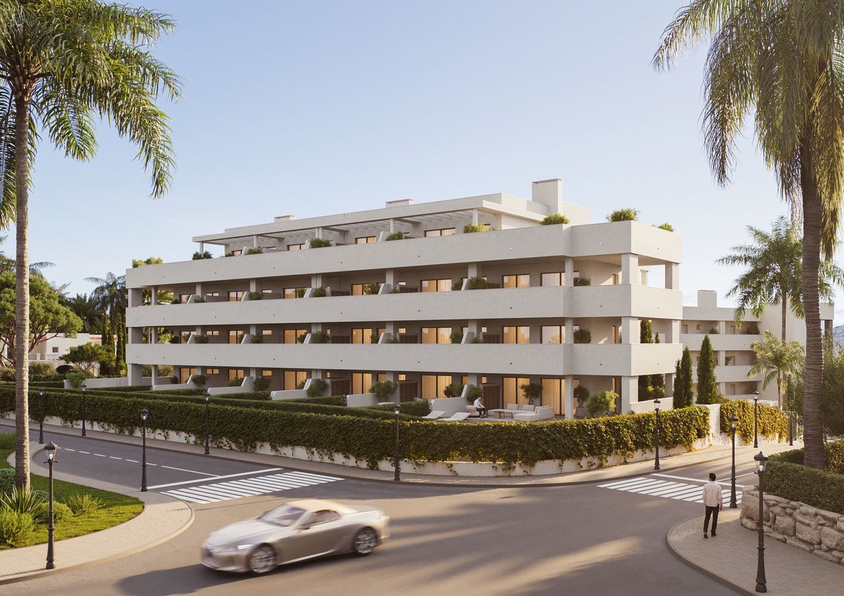 1 Bed Middle Floor Apartment in Manilva