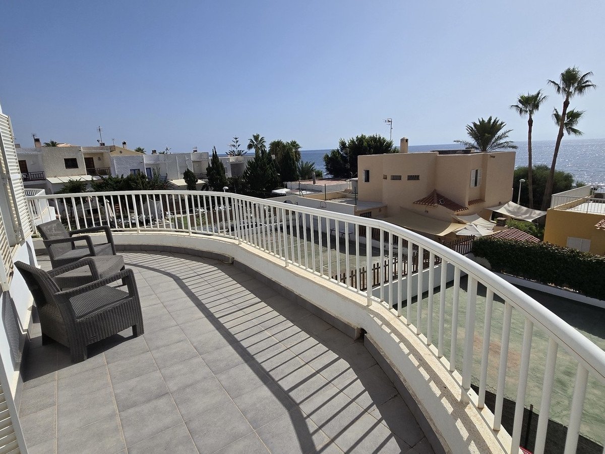 4 Bed Detached Villa in El Calon