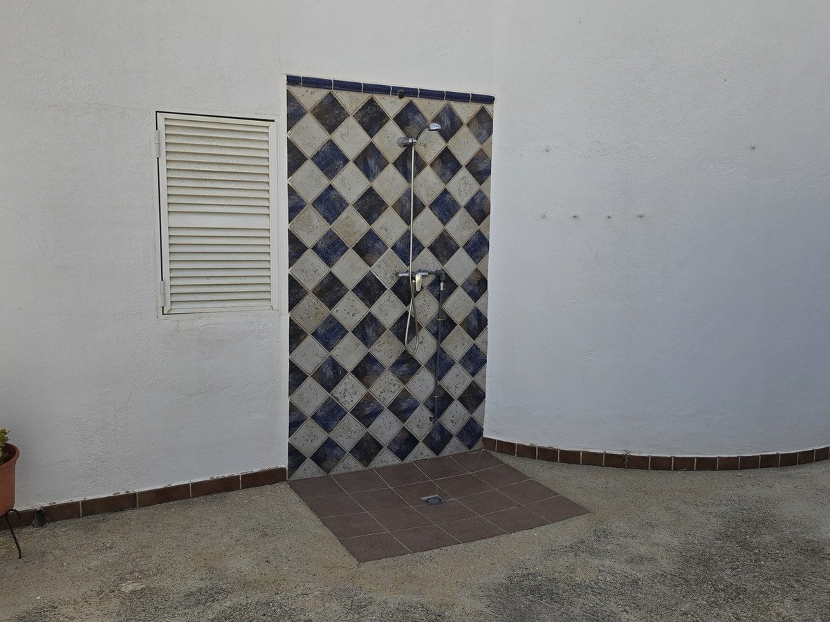 4 Bed Detached Villa in El Calon