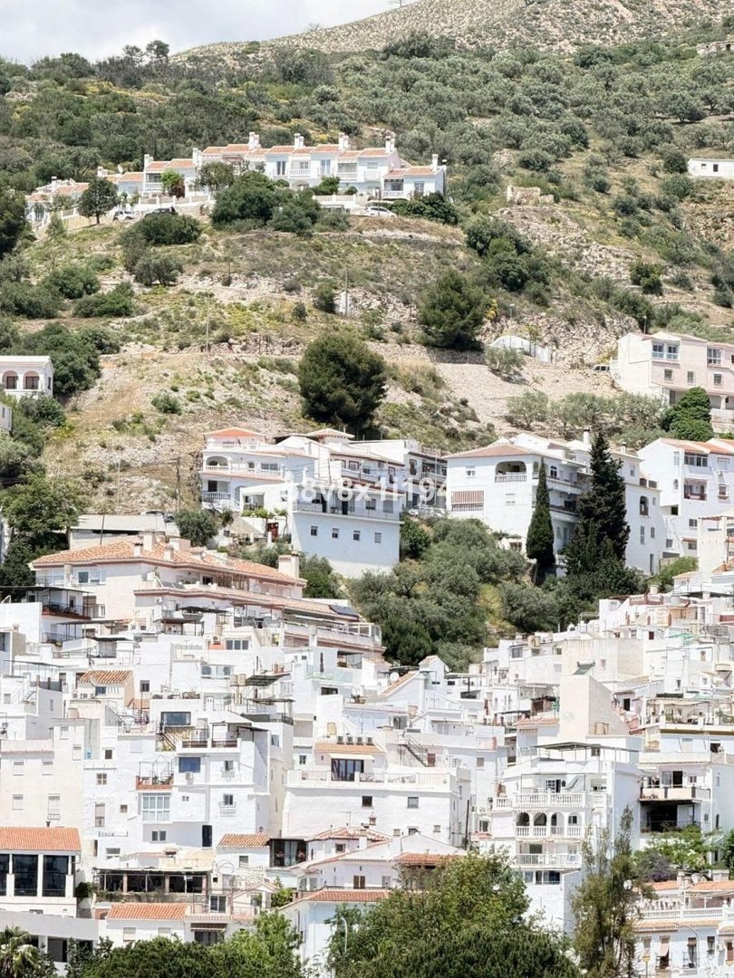 4 Bed Detached Villa in Cómpeta