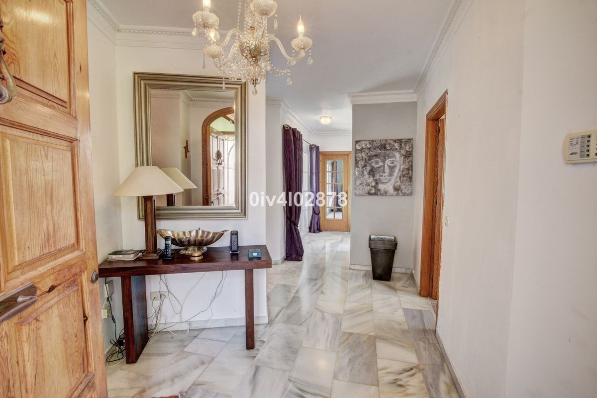 5 Bed Detached Villa in La Capellania