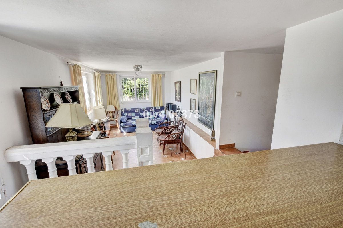 5 Bed Detached Villa in La Capellania
