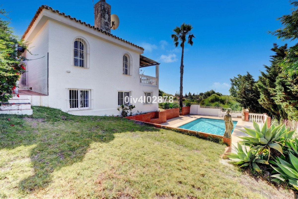 5 Bed Detached Villa in La Capellania