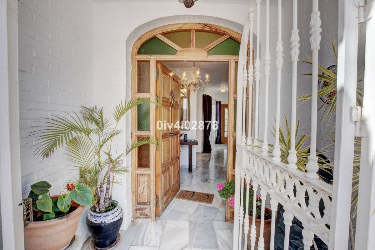 5 Bed Detached Villa in La Capellania