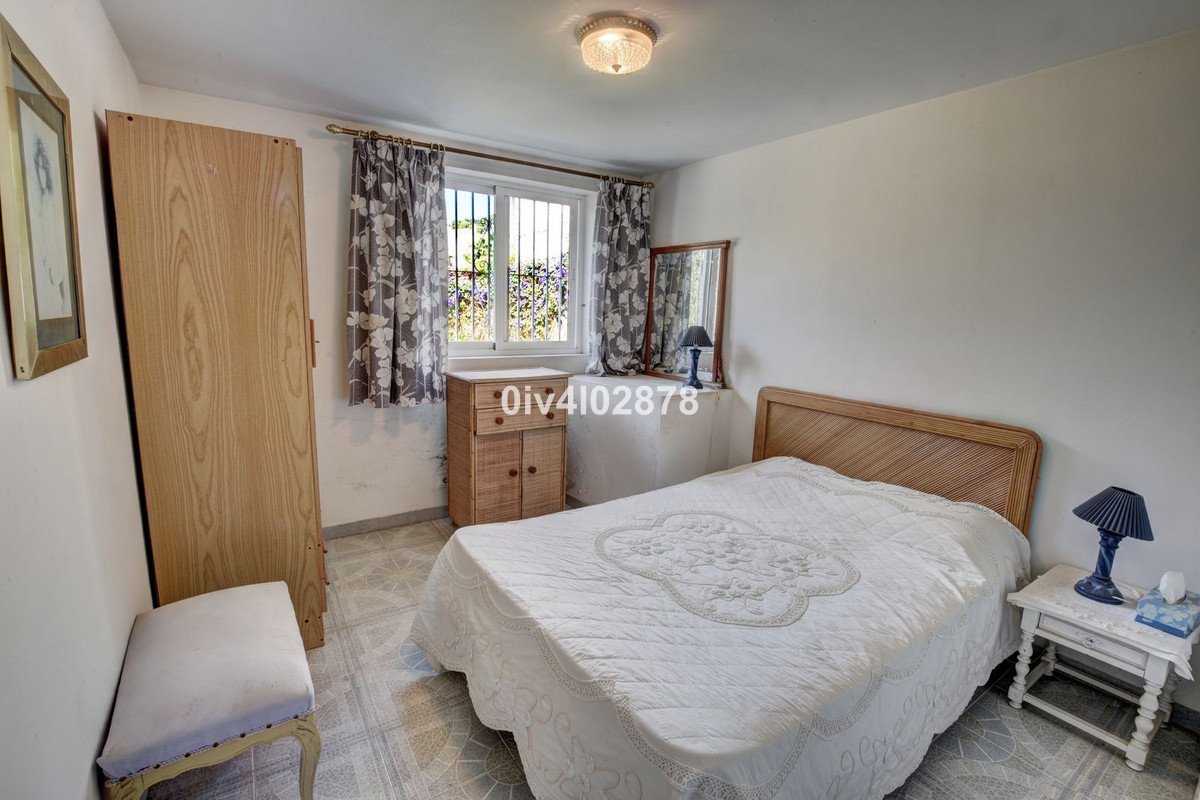 5 Bed Detached Villa in La Capellania