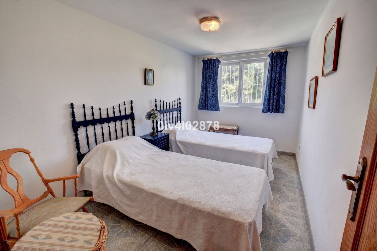 5 Bed Detached Villa in La Capellania