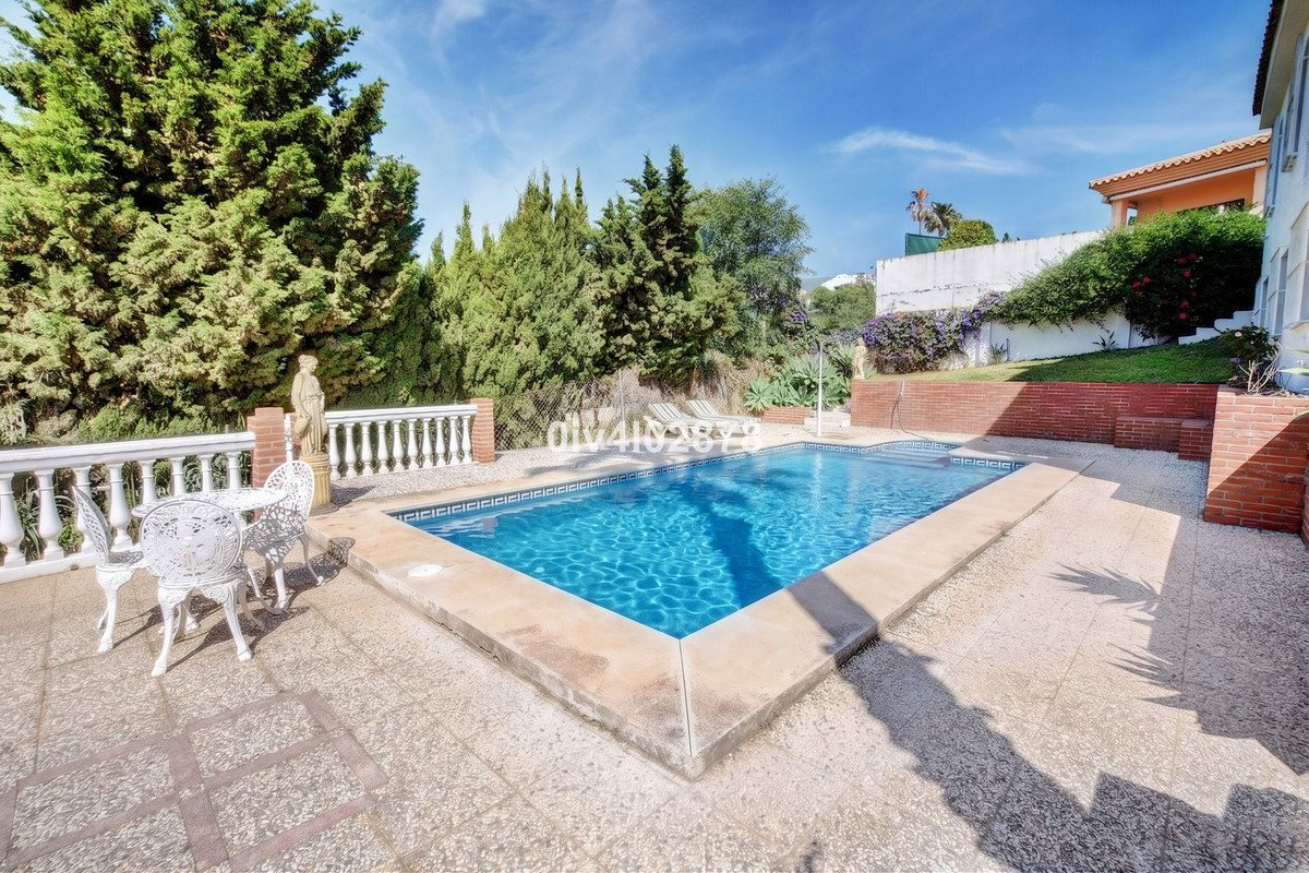 5 Bed Detached Villa in La Capellania