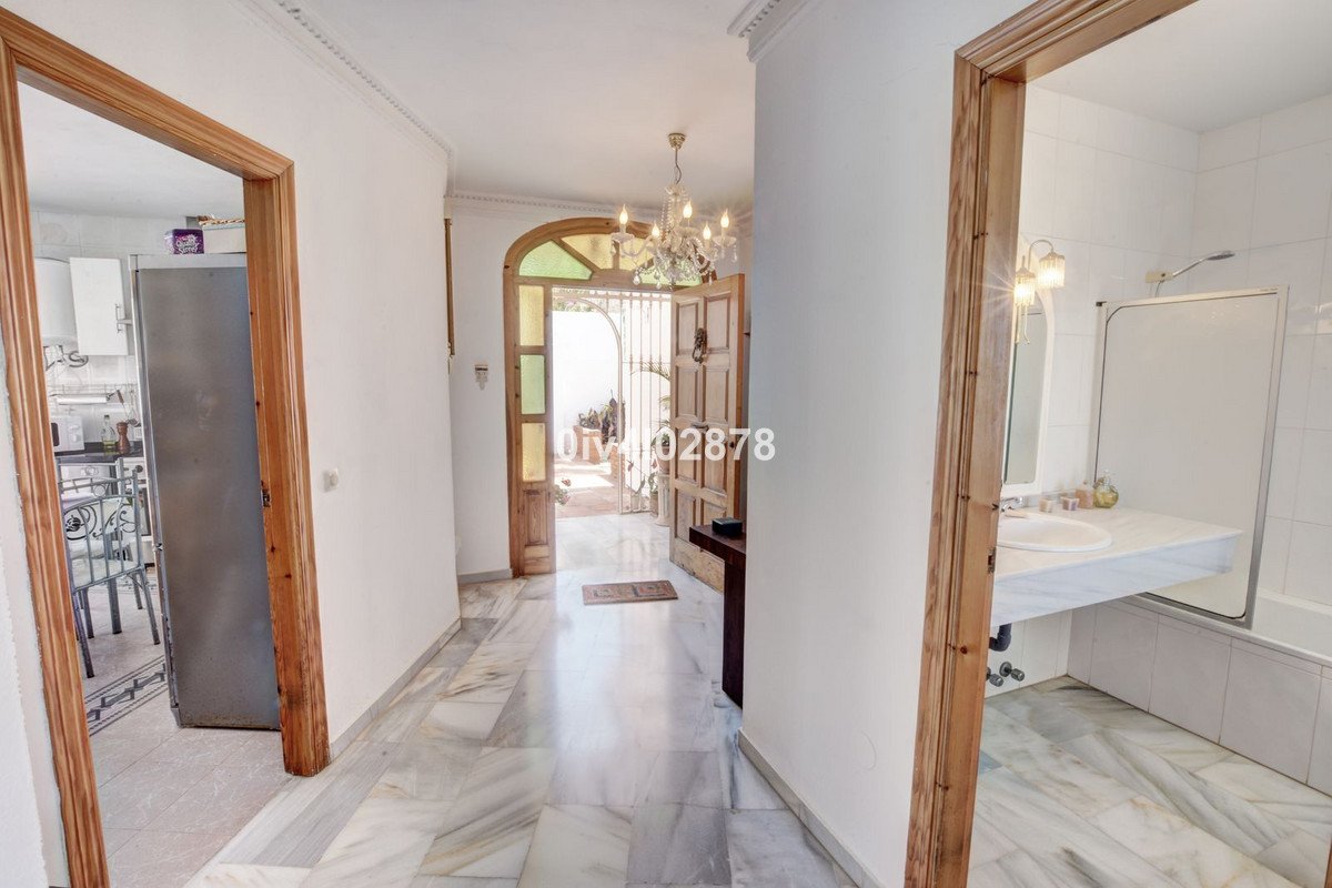5 Bed Detached Villa in La Capellania