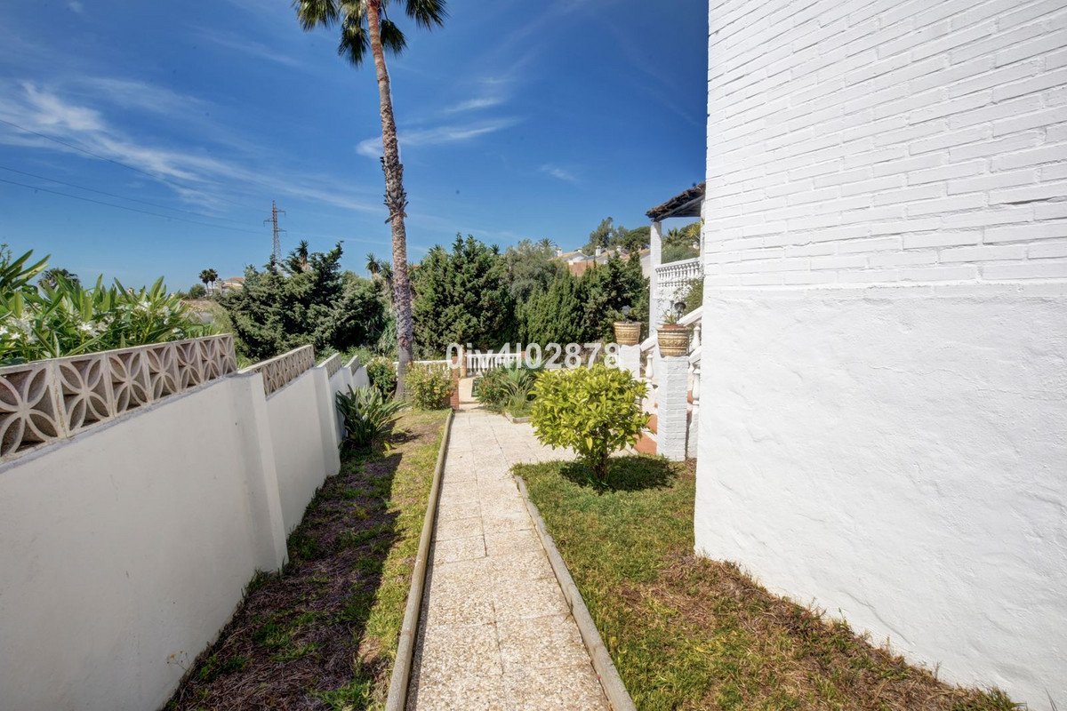5 Bed Detached Villa in La Capellania