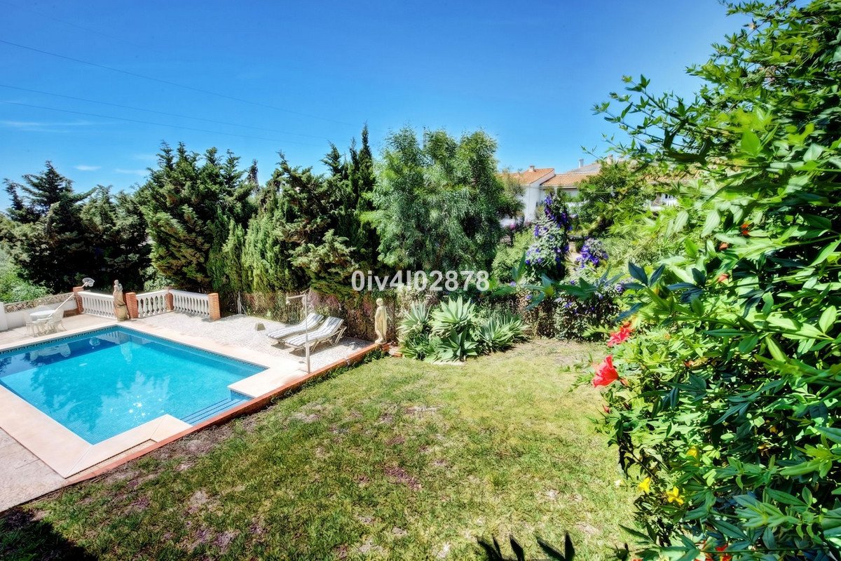 5 Bed Detached Villa in La Capellania
