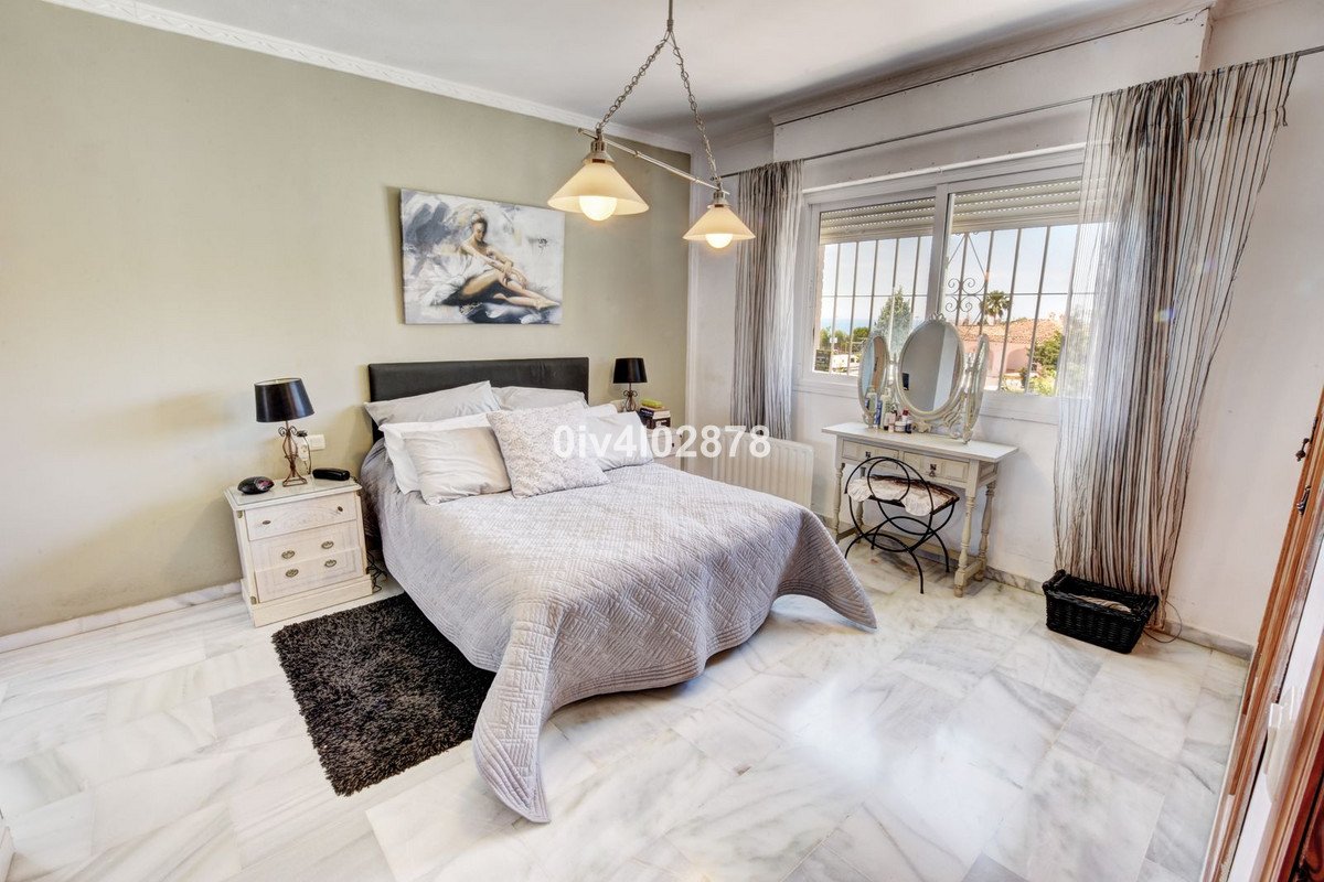 5 Bed Detached Villa in La Capellania