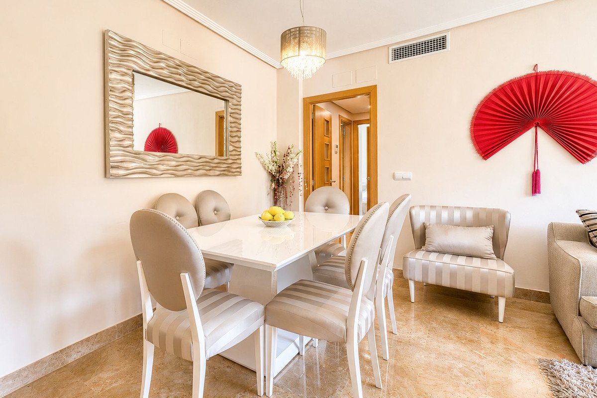 2 Bed Ground Floor Apartment in Estepona
