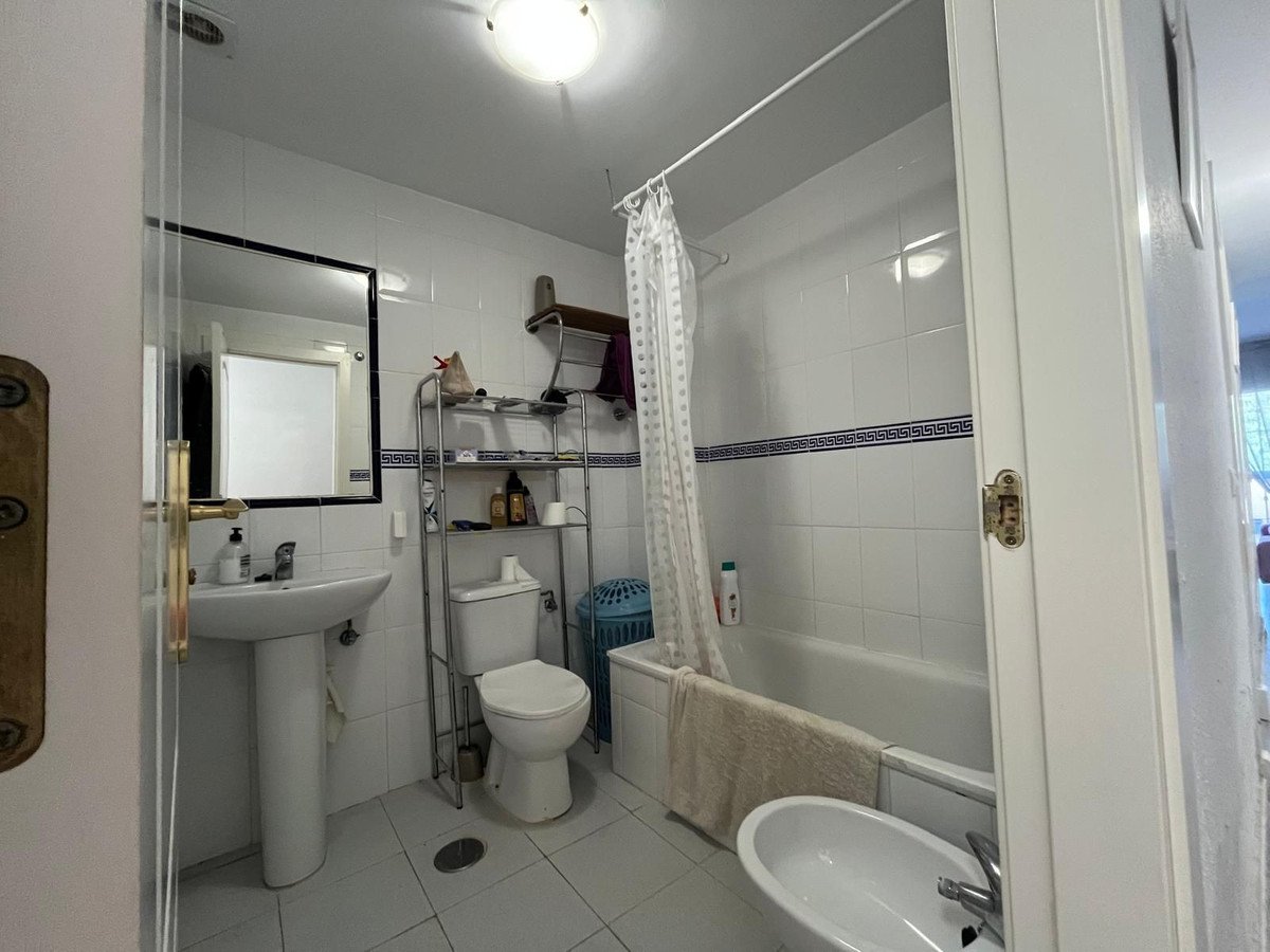 4 Bed Ground Floor Apartment in Fuengirola