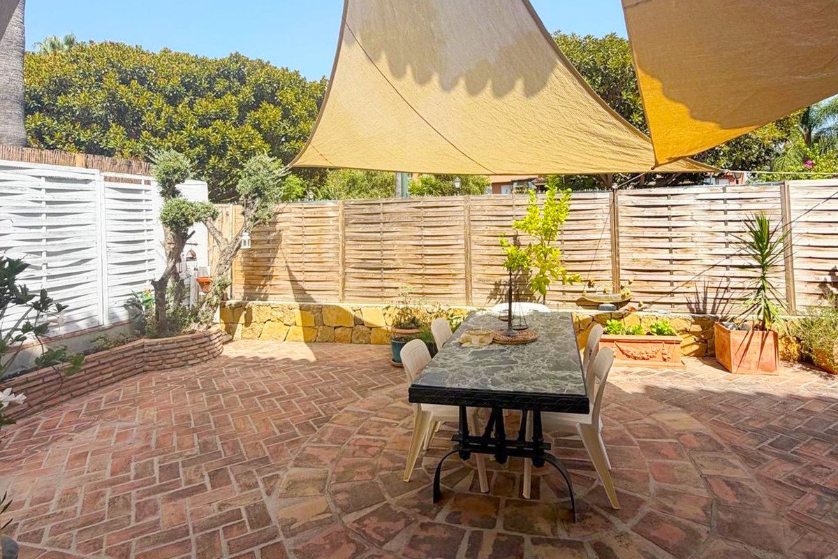 4 Bed Townhouse in San Pedro de Alcántara