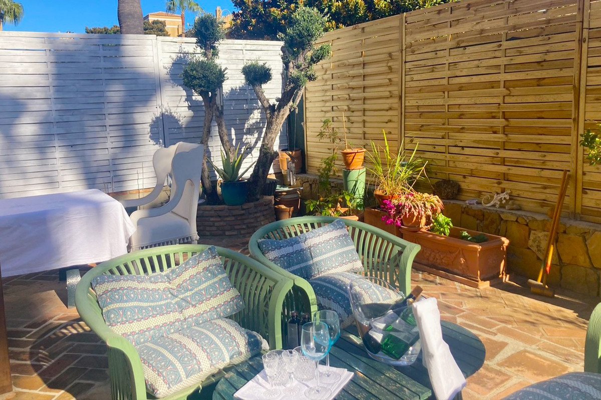4 Bed Townhouse in San Pedro de Alcántara