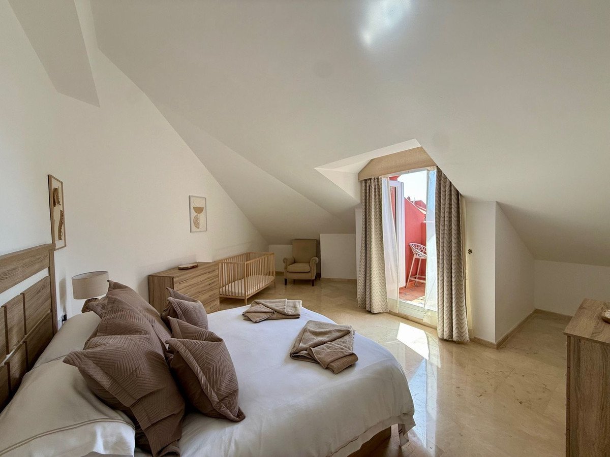 4 Bed Penthouse Duplex in Elviria