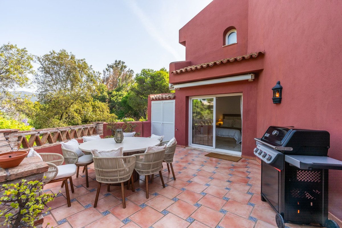 4 Bed Penthouse Duplex in Elviria