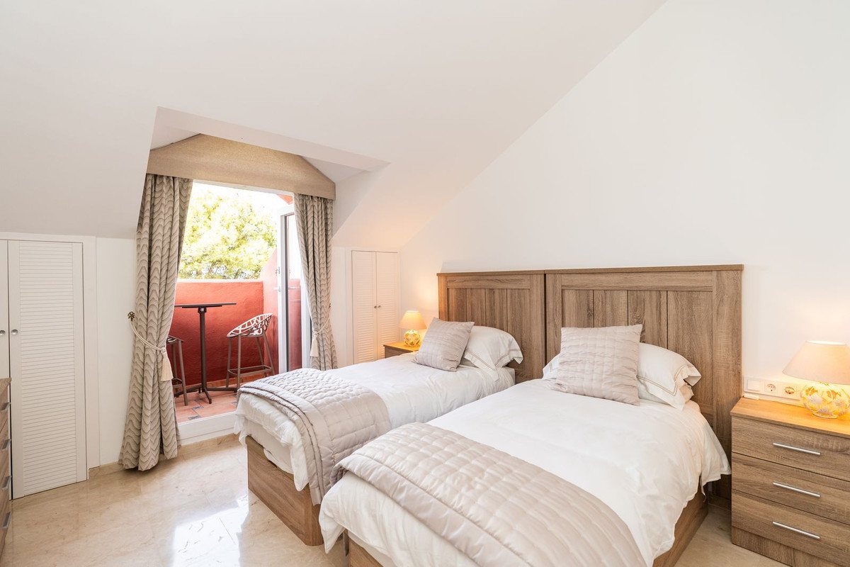 4 Bed Penthouse Duplex in Elviria