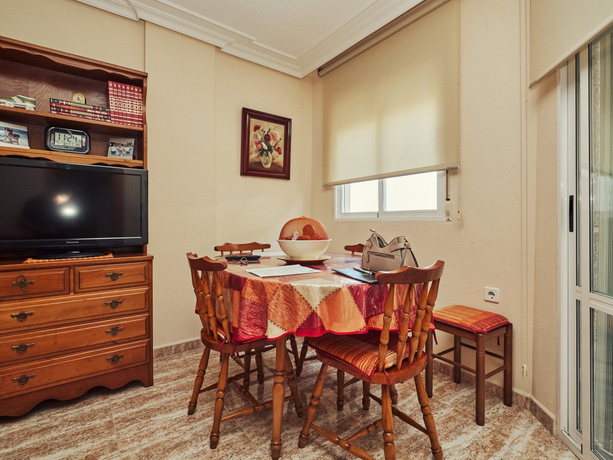2 Bed Ground Floor Apartment in La Mata