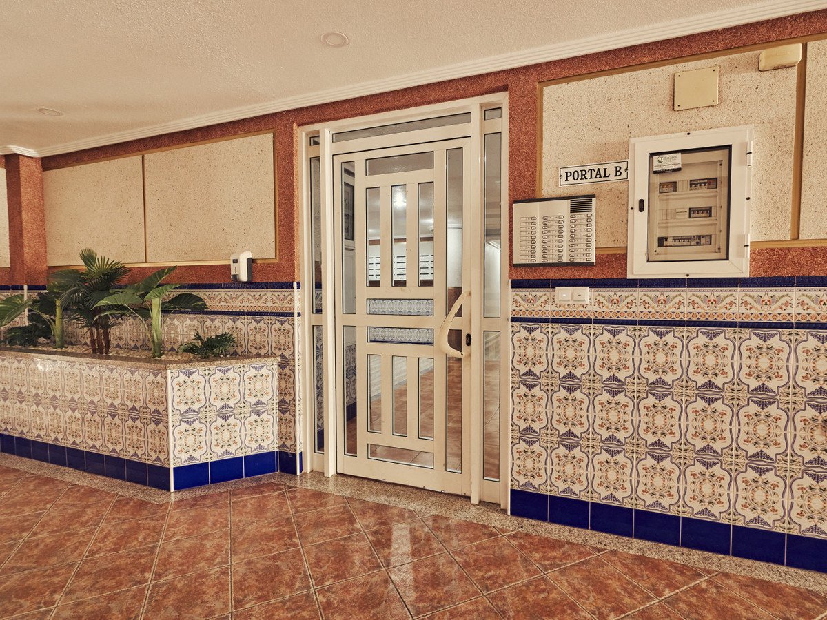 2 Bed Ground Floor Apartment in La Mata