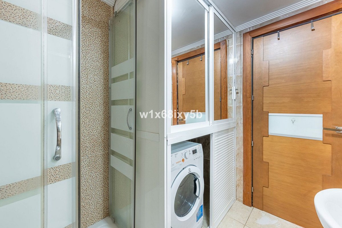 1 Bed Middle Floor Studio in Calahonda