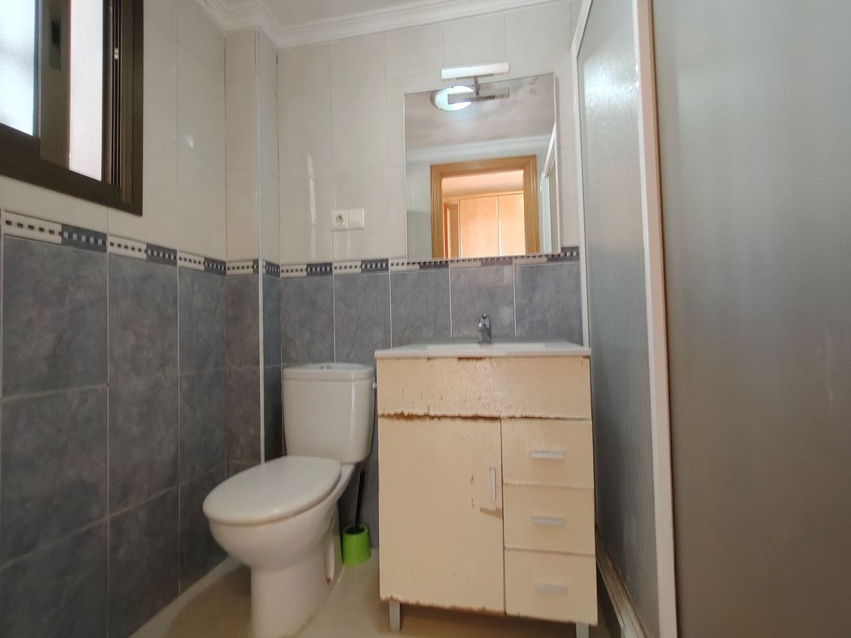 1 Bed Middle Floor Apartment in Los Pacos