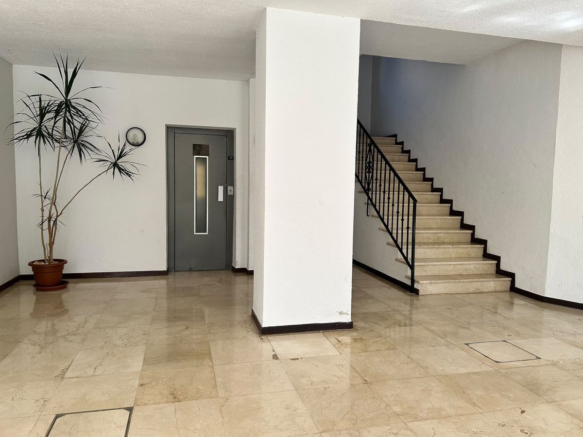1 Bed Middle Floor Apartment in Los Pacos