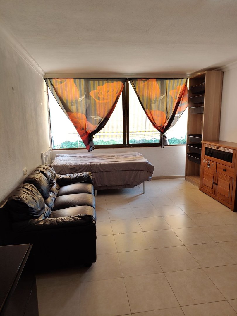 1 Bed Middle Floor Apartment in Los Pacos