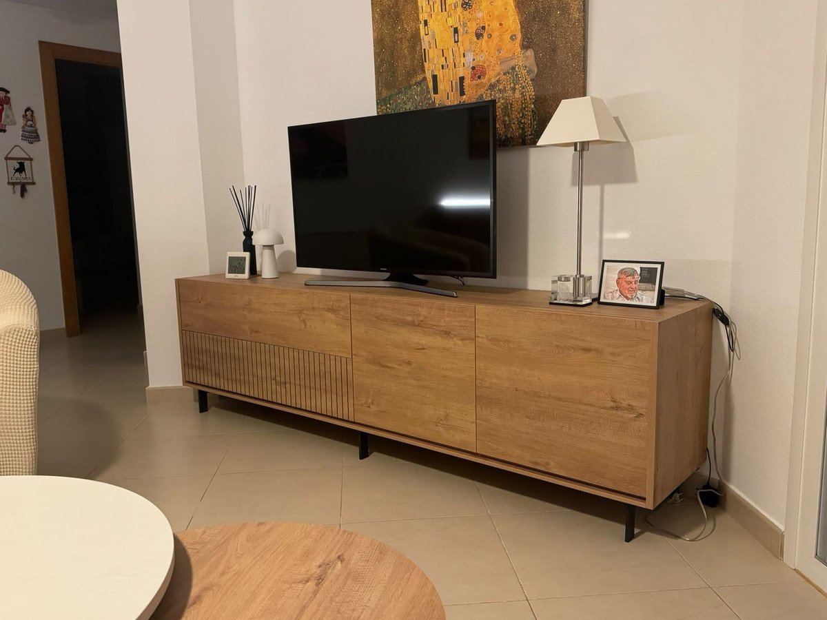 2 Bed Middle Floor Apartment in Hacienda Riquelme