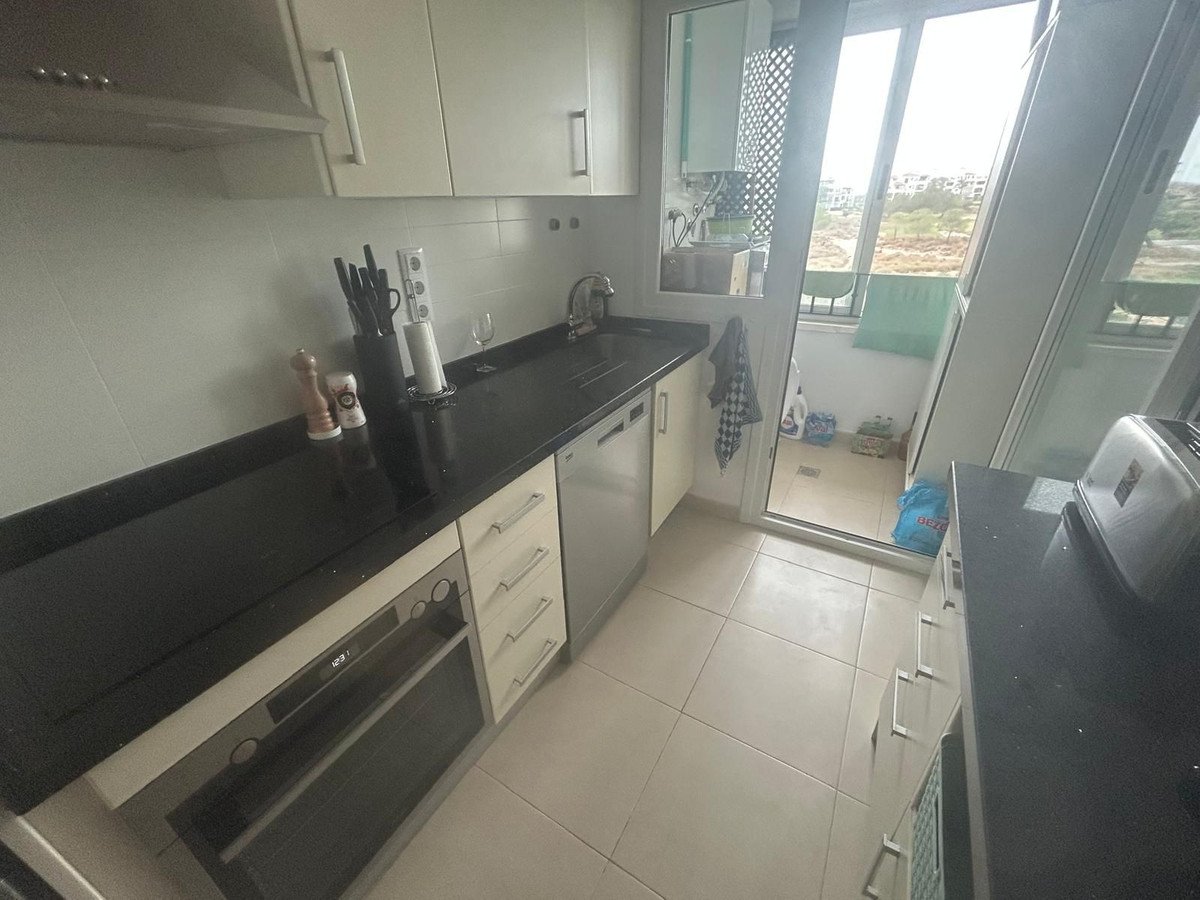 2 Bed Middle Floor Apartment in Hacienda Riquelme