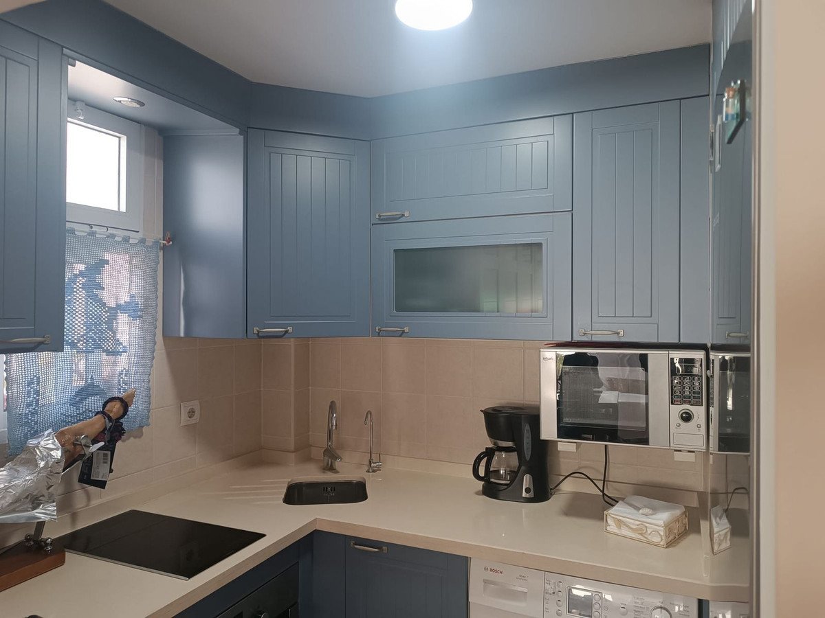 Middle Floor Studio in Estepona