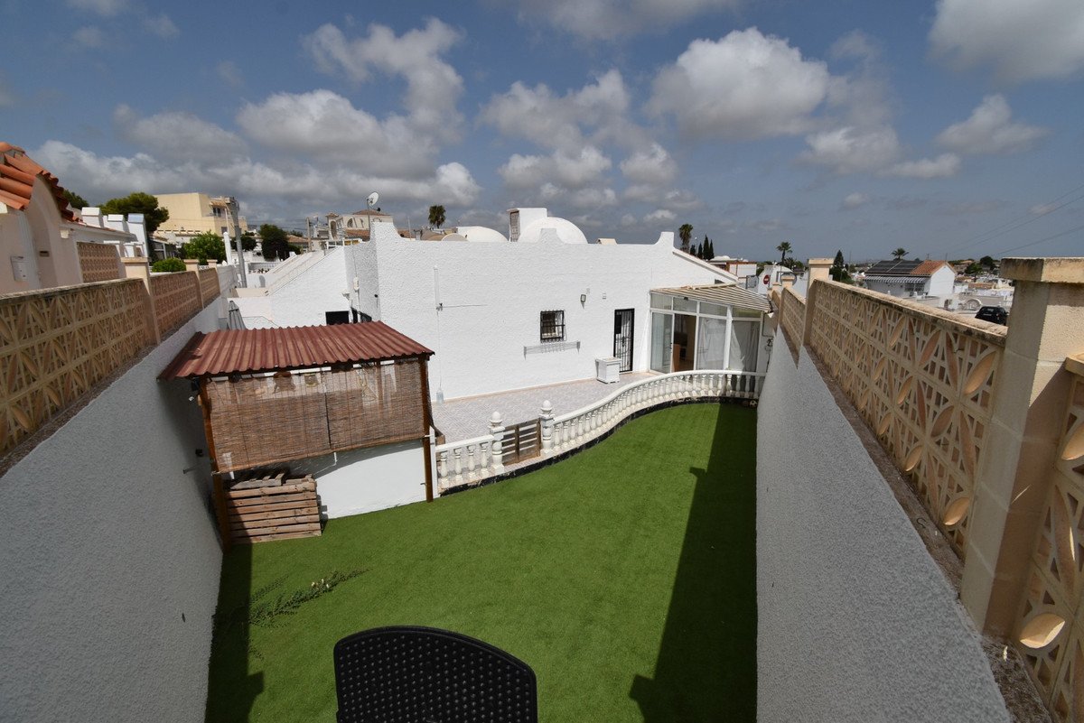 2 Bed Bungalow in Villamartin