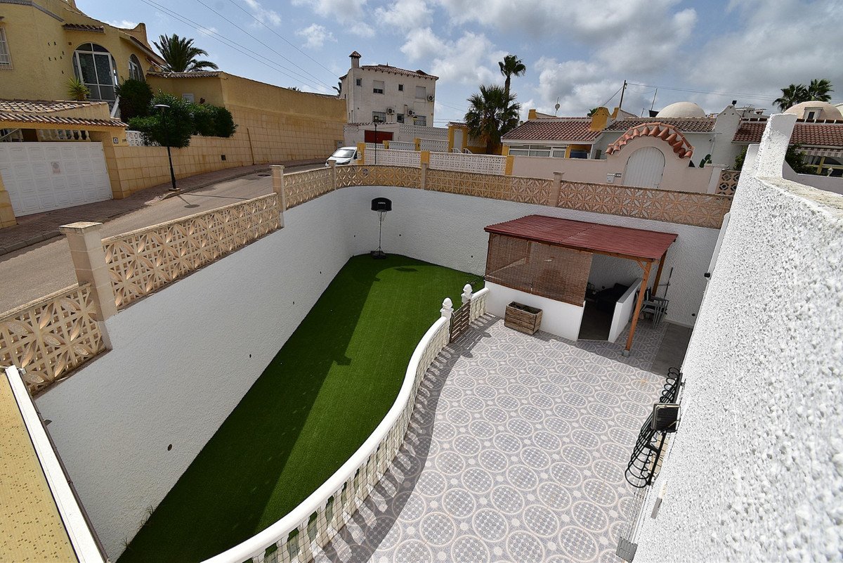 2 Bed Bungalow in Villamartin