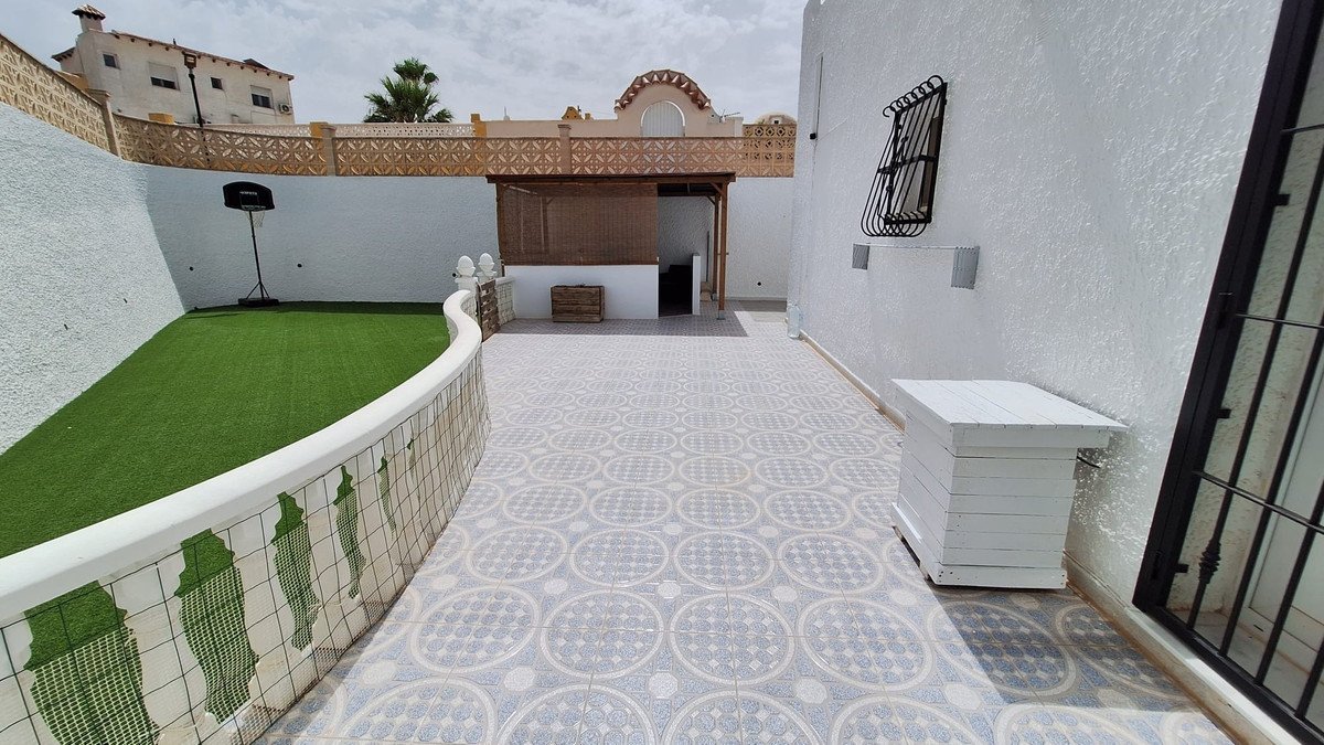 2 Bed Bungalow in Villamartin